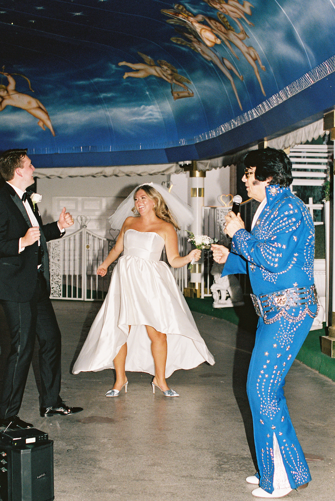 bride, groom and elvis dancing