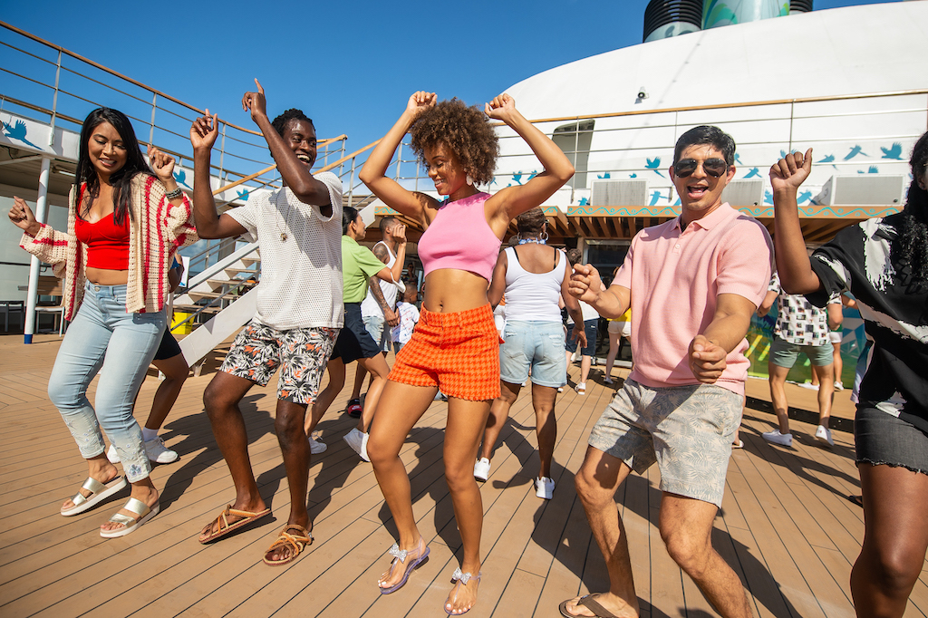 dance party on cruise ship